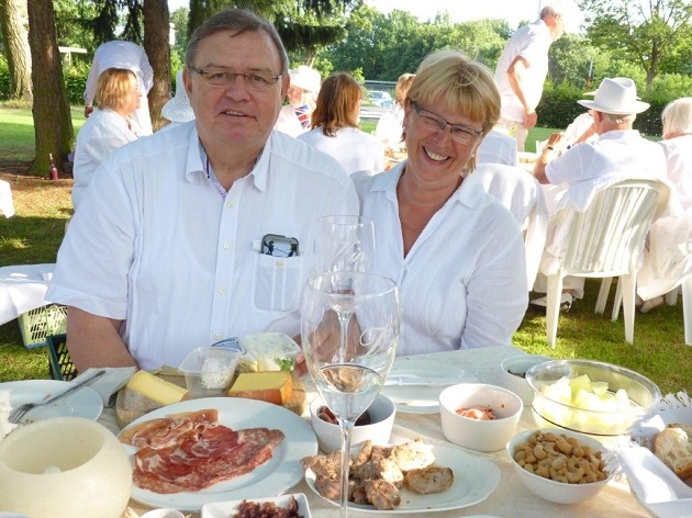 Alt-Bürgermeister Volker Dornquast genoss den „Abend mit Stil“  mit seiner Frau Birgit  