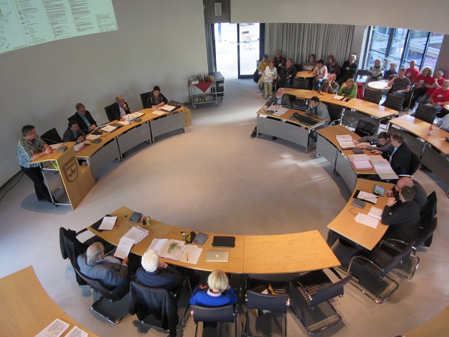 Blick in den Sitzungssaal am Montagabend