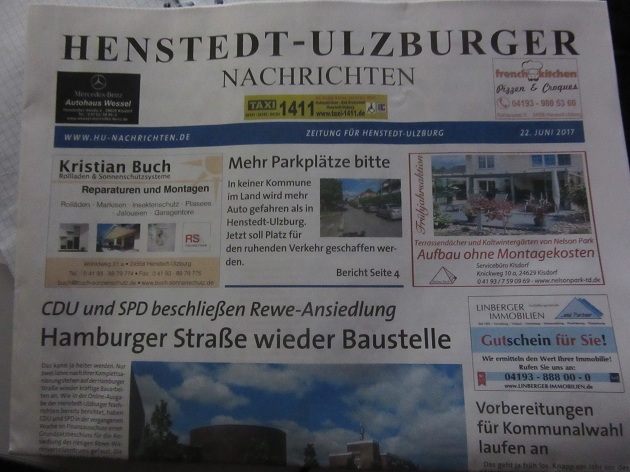 Auch die Juni-Ausgabe der Henstedt-Ulzburger Nachrichten beschäftigt sich mit der Rewe-Ansiedlung. Vom Bürgerentscheid ist dort noch keine Rede. Die Zeitung wird am Donnerstag verteilt. 