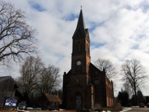 Vom 02.03. bis zum 04.03. läßt die Henstedter Kirchengemeinde ihre Türen ganztägig unverschlossen